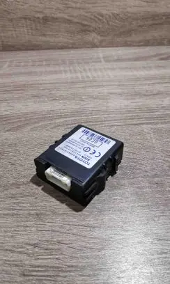 Toyota Prius (XW20) Door control unit/module 8999347011 48411010241