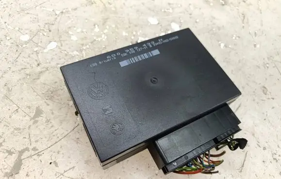 Volkswagen Polo Comfort/convenience module 6Q0959433H 5DK00812701