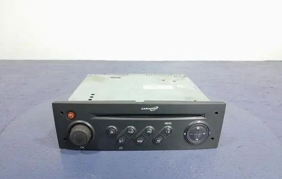 Renault Megane II Radio/CD/DVD/GPS head unit 8200487884