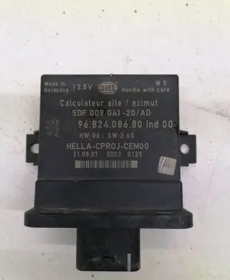 Citroen C4 I Picasso Light module LCM 5DF00904120 9682408680 74681200