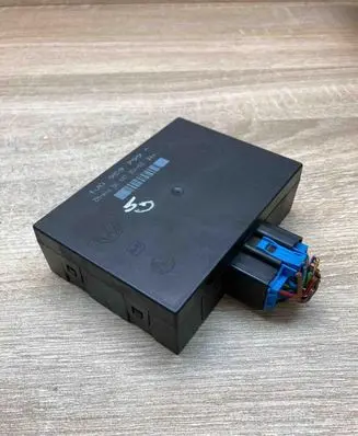 Volkswagen Golf IV Comfort/convenience module 1J0959799Q WITHPLUG