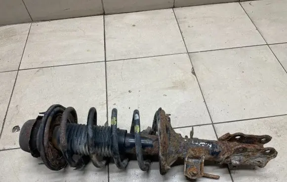 Hyundai Getz Front shock absorber with coil spring