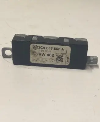 Volkswagen PASSAT B6 Antenna control unit 3C9035552A 12014600
