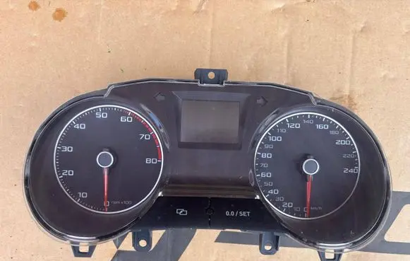 Seat Ibiza IV (6J,6P) Speedometer (instrument cluster) 6J0920806K