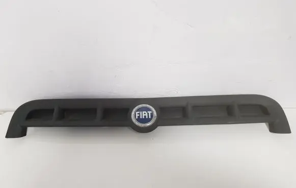 Fiat Doblo Front bumper lower grill 735268388