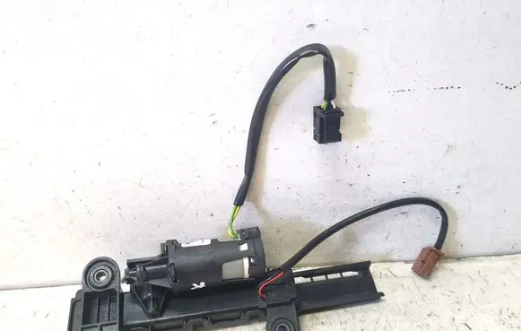BMW 3 E92 E93 Seat adjustment motor 72119148512