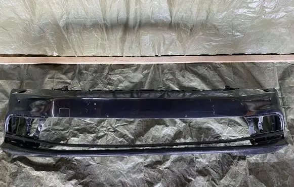 Volkswagen Jetta VI Front bumper 5C6807217