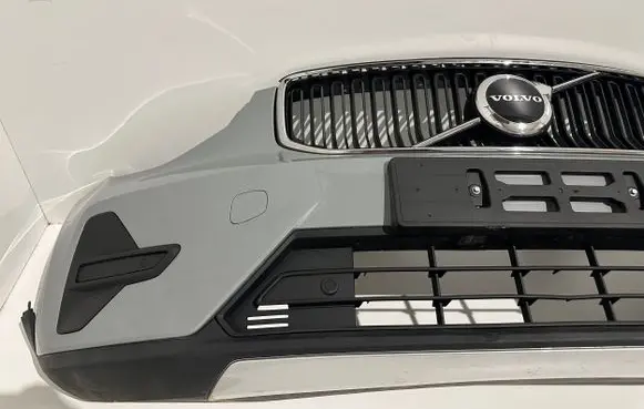 Volvo XC40 Front bumper