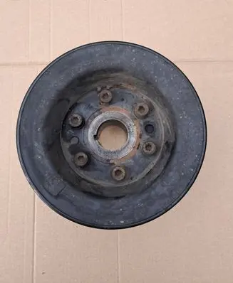 Mercedes-Benz 190 W201 Crankshaft pulley A1020300378