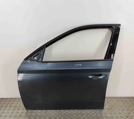 Skoda Scala Front door 657831051A