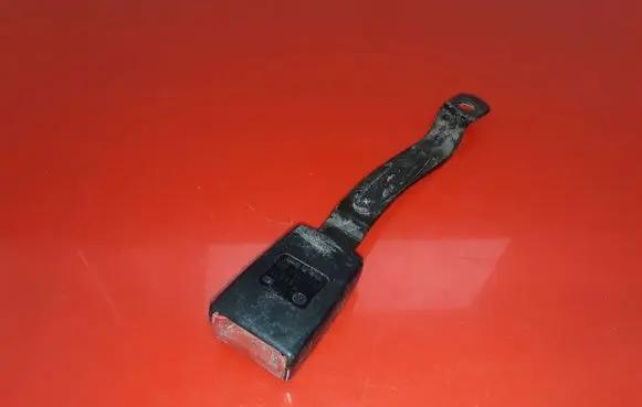 Volkswagen Polo Front seatbelt buckle 6Q0857755D