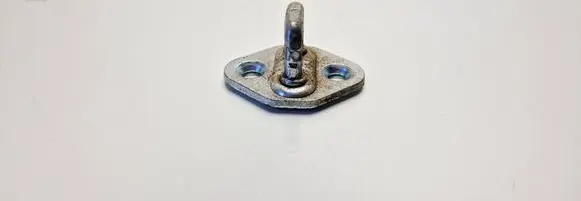 Toyota RAV 4 (XA20) Rear door lock loop/hook striker 
