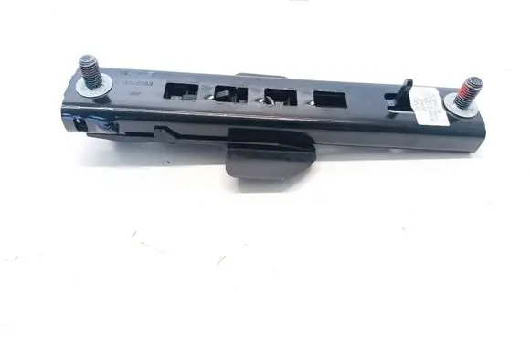 Volvo V60 Seat belt height adjuster 8632605