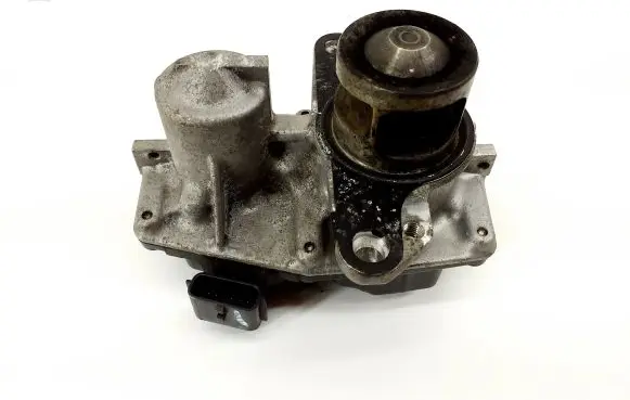 Citroen DS5 EGR valve 147101478R