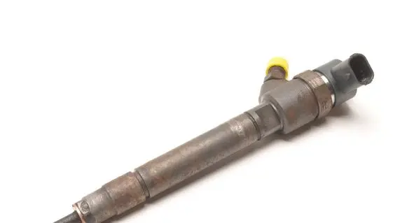 Volvo XC90 Fuel injector 30750283