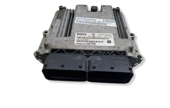 Jeep Cherokee Engine control unit/module P68234027AB 0281031202 T00YF3165H0062