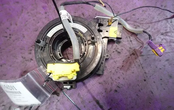 Volkswagen Golf IV Airbag slip ring squib (SRS ring)