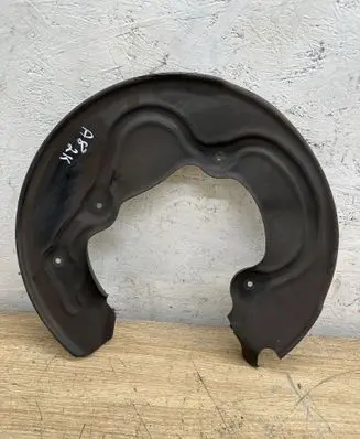 Audi A8 S8 D4 4H Rear brake disc plate dust cover 30122010 4H0615611