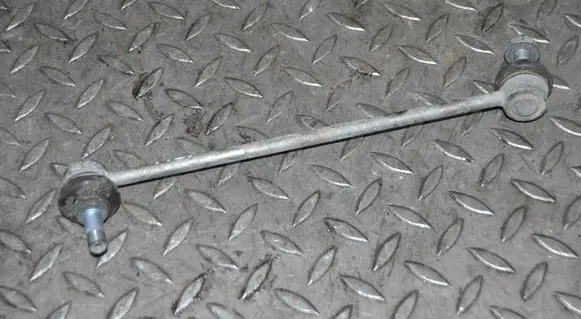 Front anti-roll bar/stabilizer link