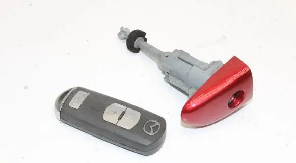 Mazda 3 II Ignition key/card 