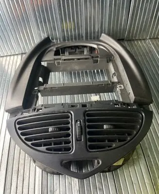 Citroen C5 Dash center air vent grill 9650443077 34374M