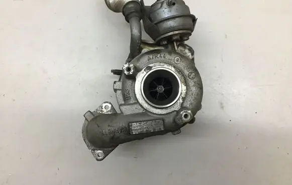 Peugeot 3008 I Turbo 968612068006 9686120680 8062912