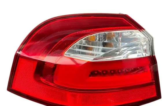 KIA Rio Rear/tail lights 924011W2
