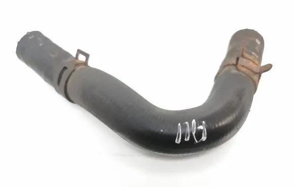 Coolant pipe/hose