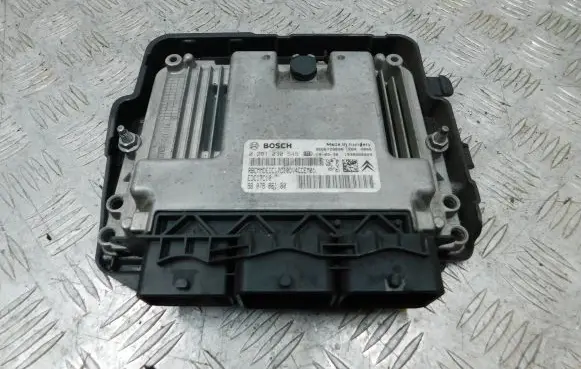 Peugeot 208 Engine control unit/module ECU 9666729680 9807886180 0281030545