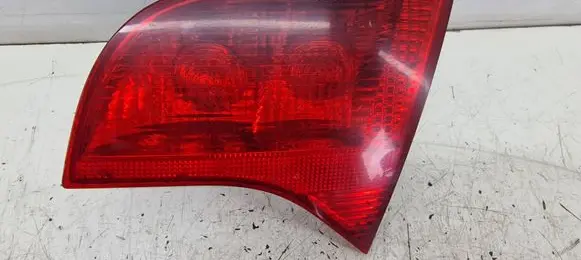 Audi A4 S4 B7 8E 8H Tailgate rear/tail lights 8E9945094