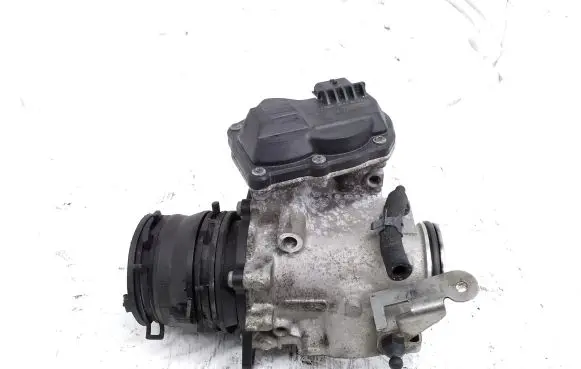 Land Rover Range Rover Velar EGR valve G4D35H273AC 704923130 175197436