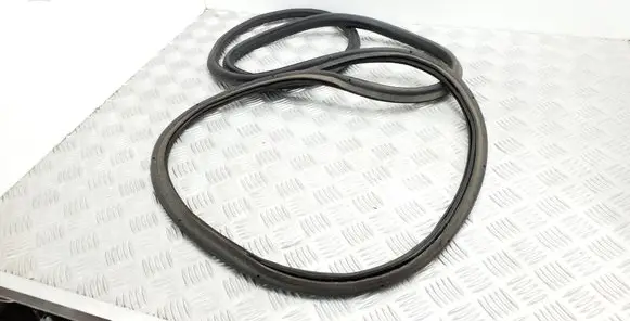 Skoda Octavia Mk2 (1Z) Trunk rubber seal (body) 1Z9827705B