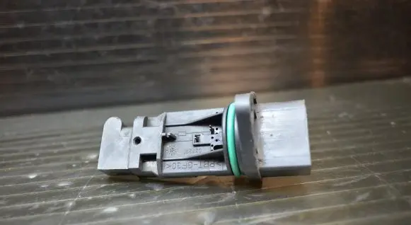 Volkswagen Caddy Mass air flow meter