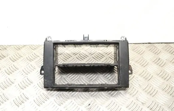Mercedes-Benz Vito Viano W639 Dashboard storage box/compartment A6396890931 T0023956 P0111497