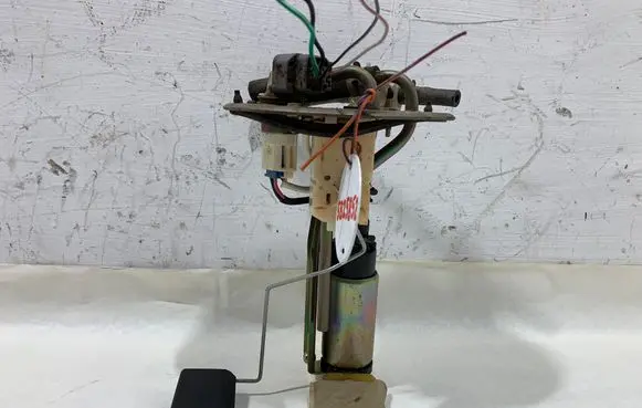 Mazda Demio In-tank fuel pump B33L1335Z B33L B34P