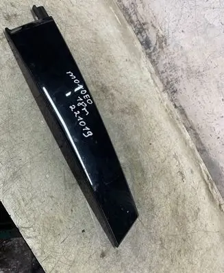 Ford Mondeo MK V Front door glass trim molding Es73f20899