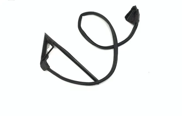 Jaguar XK - XKR Front door rubber seal C2P19091