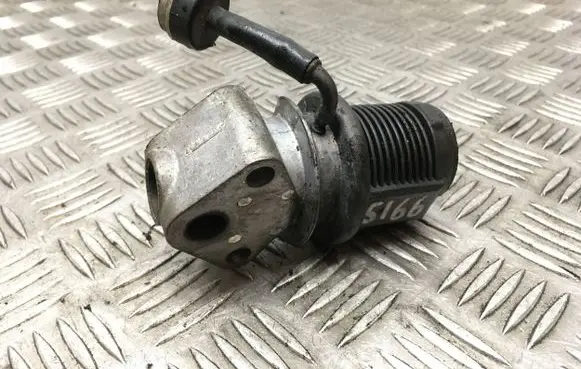 Volkswagen Golf V EGR valve 03C131503 72824804 BC8