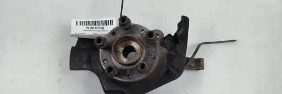 Opel Combo D Front wheel hub spindle knuckle 
