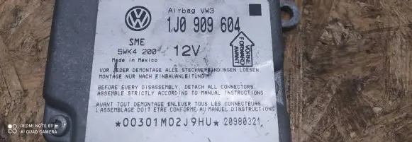 Volkswagen PASSAT B5 Airbag control unit/module 1j0909604