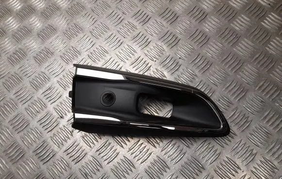 Renault Zoe Front grill 261A32884R