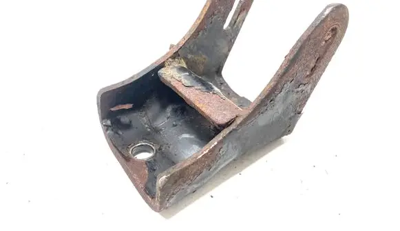 Hyundai i30 Gearbox mounting bracket
