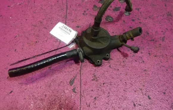 KIA Sportage Vacuum pump HW12