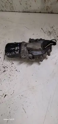 Renault Master II Wiper motor