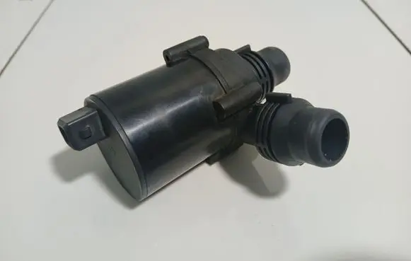 BMW X5 E53 Electric auxiliary coolant/water pump 70207814
