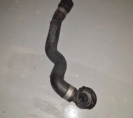 Mercedes-Benz C W205 Engine coolant pipe/hose A2055014684