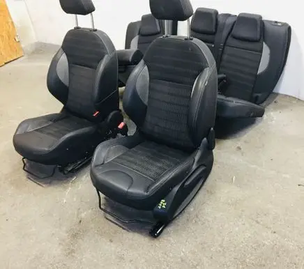 Peugeot 2008 I Seat set 