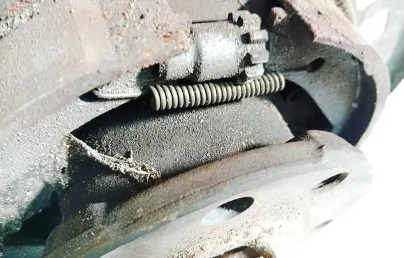 Audi Q7 4L Handbrake/parking brake pads 