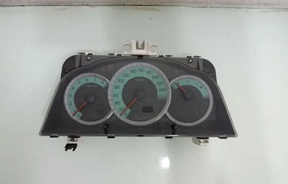 Speedometer (instrument cluster)