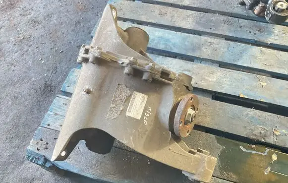 Land Rover Discovery 4 - LR4 Rear differential CH224W063AB